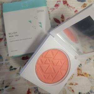 OFRA- Blush Mai Tai